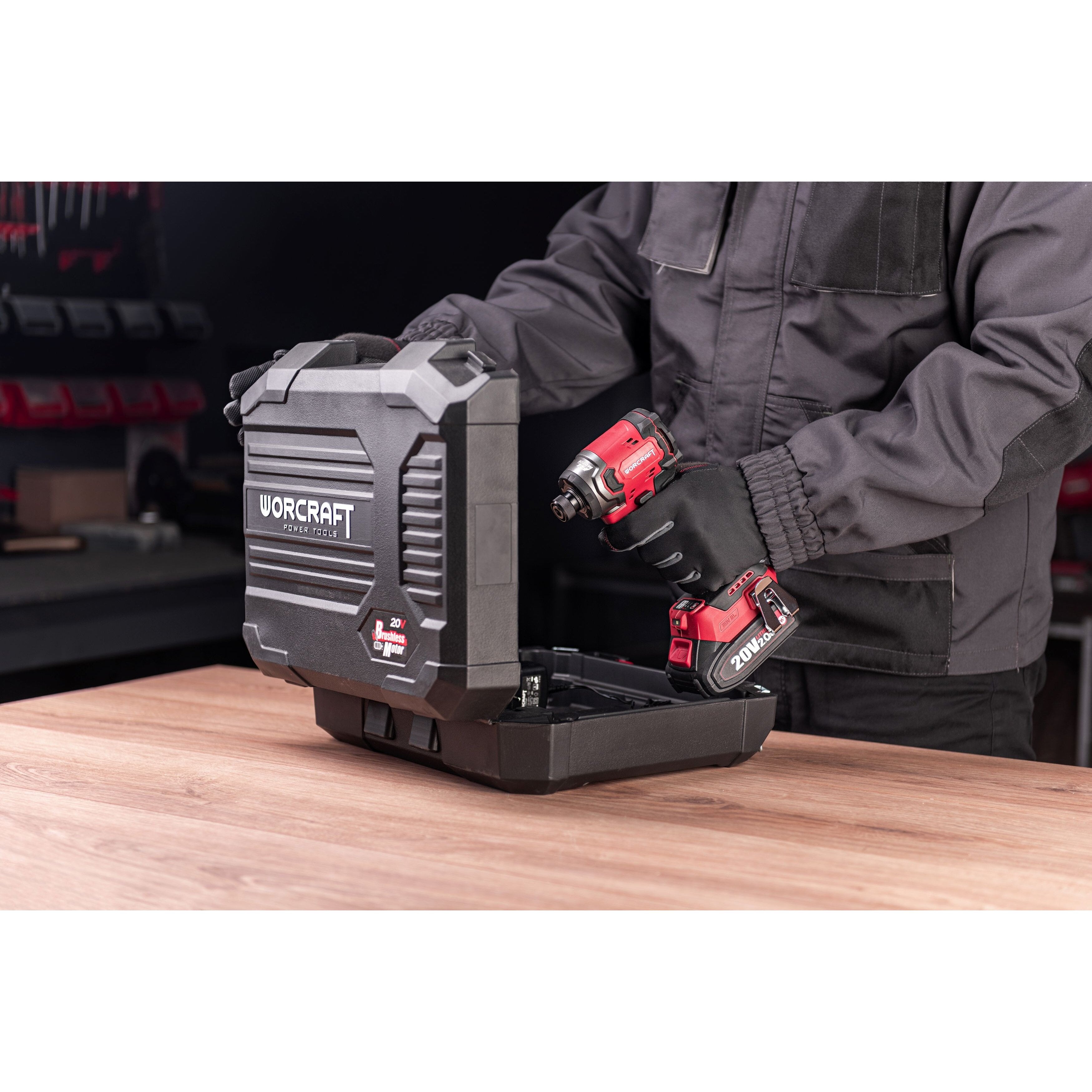 Li-ion bezsuku bezvadu triecienatslēga 1/4'' HEX WORCRAFT 20V (BMC) 2,0 Ah