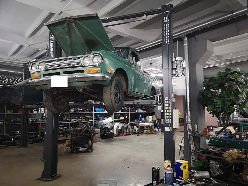 EVO-40DEH 2-statņu pacēlājs 4000kg EVOLUTION/230/400V