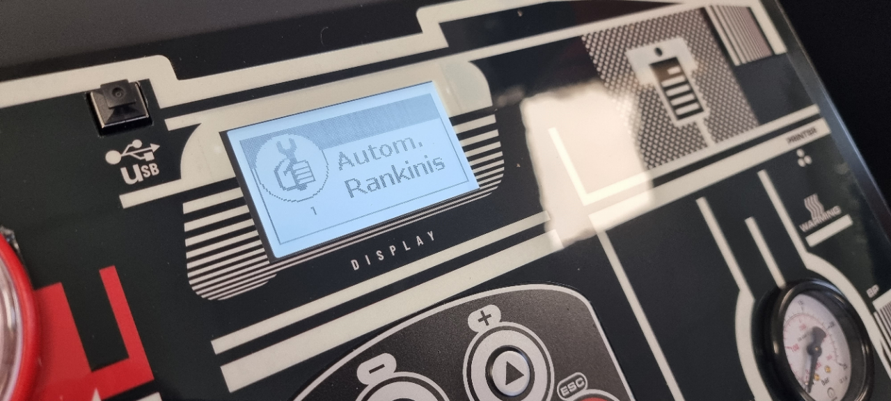 Automātiska gaisa kondicionieru uzpildes stacija RR351