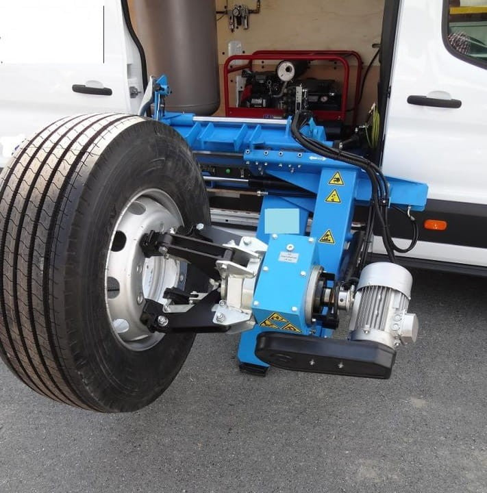 Mobilā montāžas iekārta kravas automašīnām līdz 26" NORTEC PRO MC605M