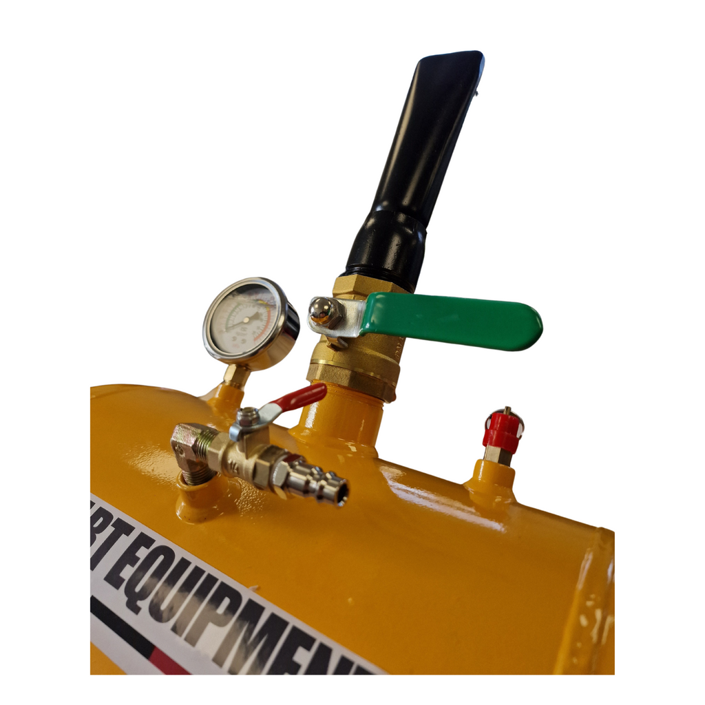 03-1107 Triecienpumpis 19L