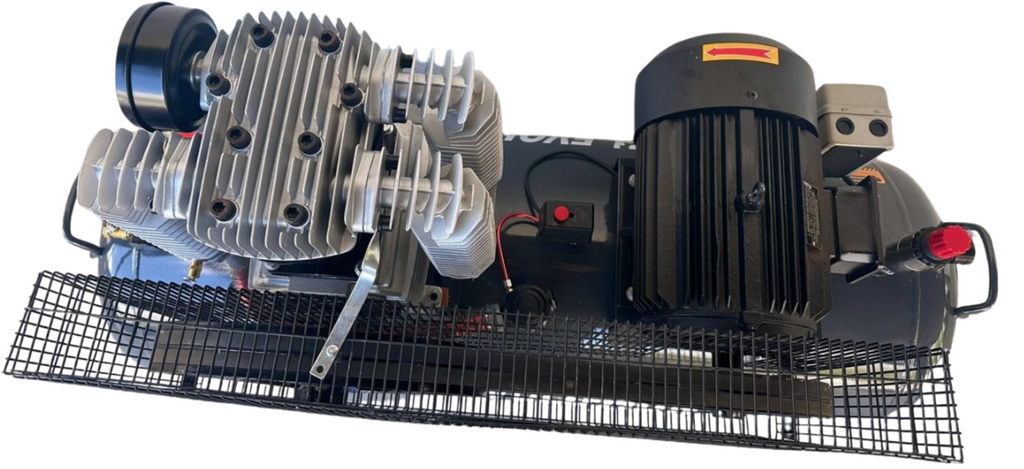 EVO-300 PRO virzuļkompresors ar saspiestu gaisu 300l Evolution (12,5 Bar)