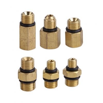 Degvielas un eļļas spiediena / spiediena mērītājs / ar adapteriem