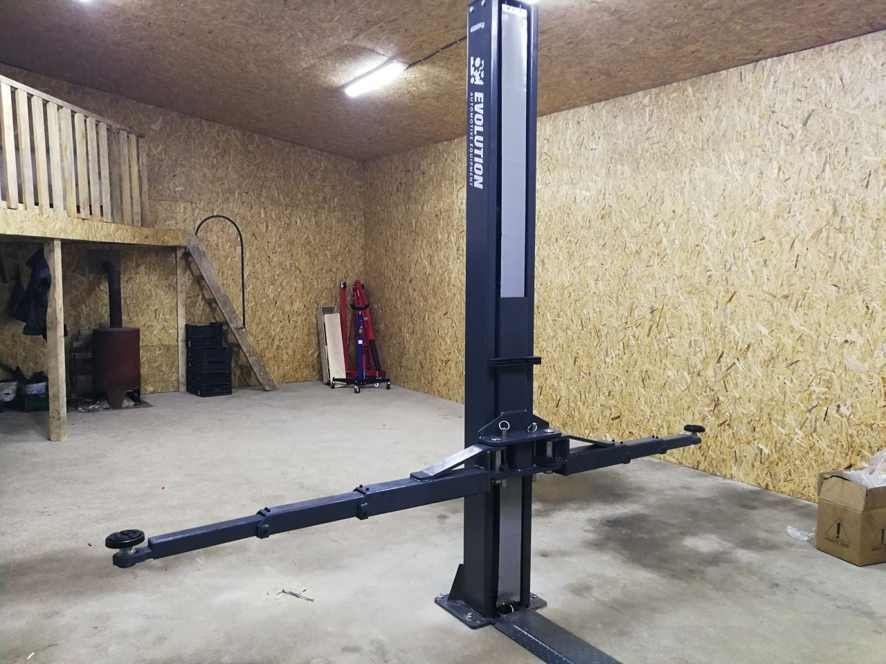 EVO-40E 2 statņu pacēlājs 4000 kg EVOLUTION/230/400V