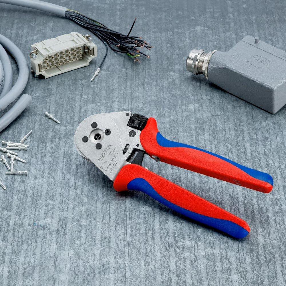 Četru smailu presēšanas knaibles KNIPEX