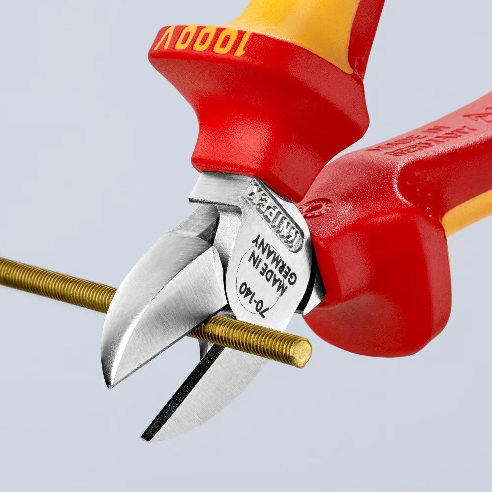 Industriālās izolētās diagonālās griešanas knaibles 140 mm (1000 V) KNIPEX
