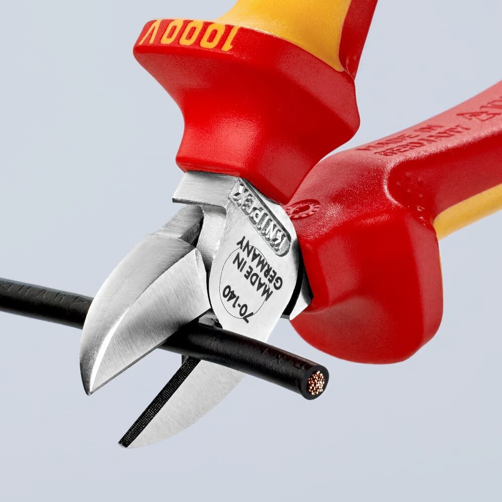 Industriālās izolētās diagonālās griešanas knaibles 140 mm (1000 V) KNIPEX